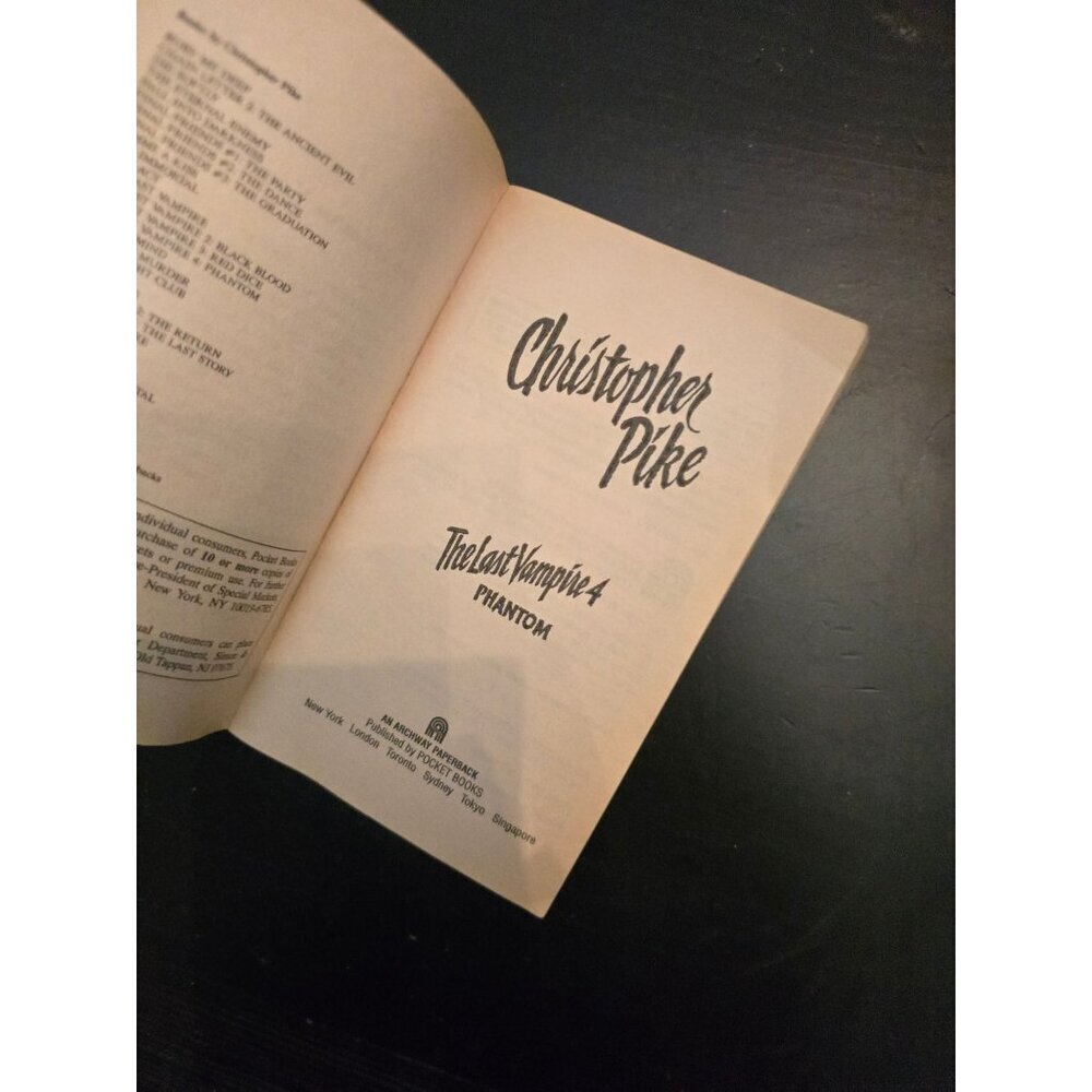 The Last Vampire 4 Phantom by Christopher Pike Horror Paperback Book - Picture 6 of 8